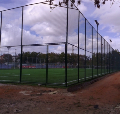 Açık Halı-Futbol Sahası Yapımı Tel